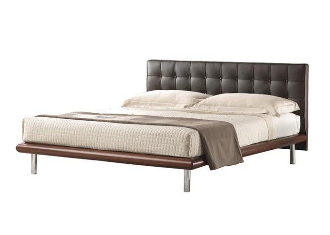 Mies Bed