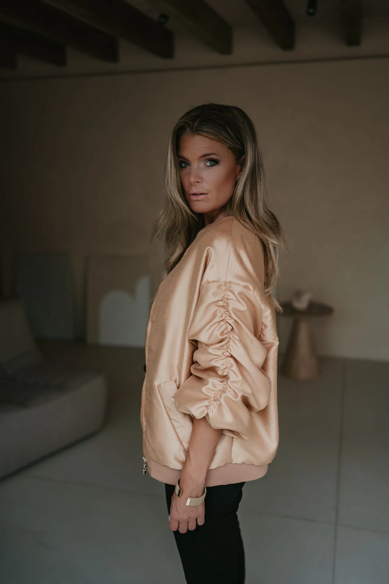 Titolo bomber jacket I Gold